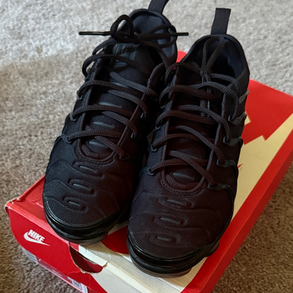 AIR VAPORMAX PLUS